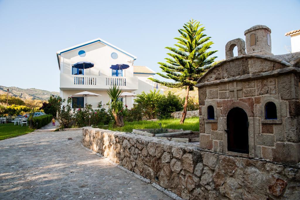 Dreams Apartments - Katelios,Santa Barbara Beach Eksteriør bilde
